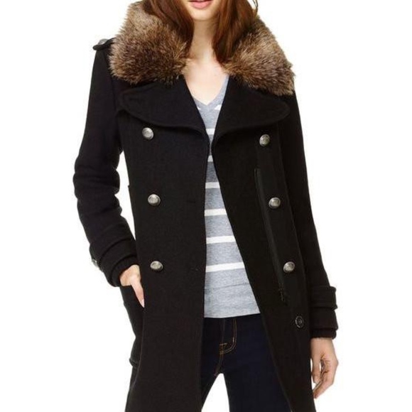 Aritzia Community Coat - Picture 2 of 10